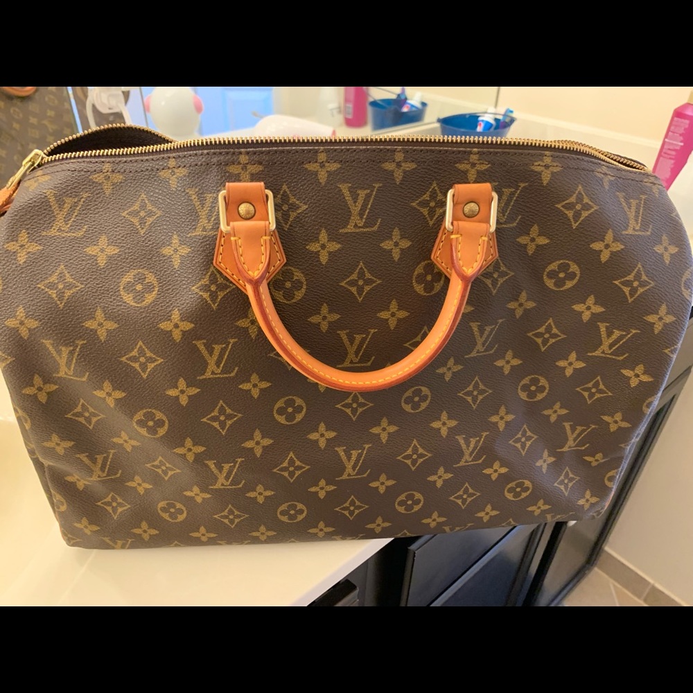 Louis Vuitton Speedy 40